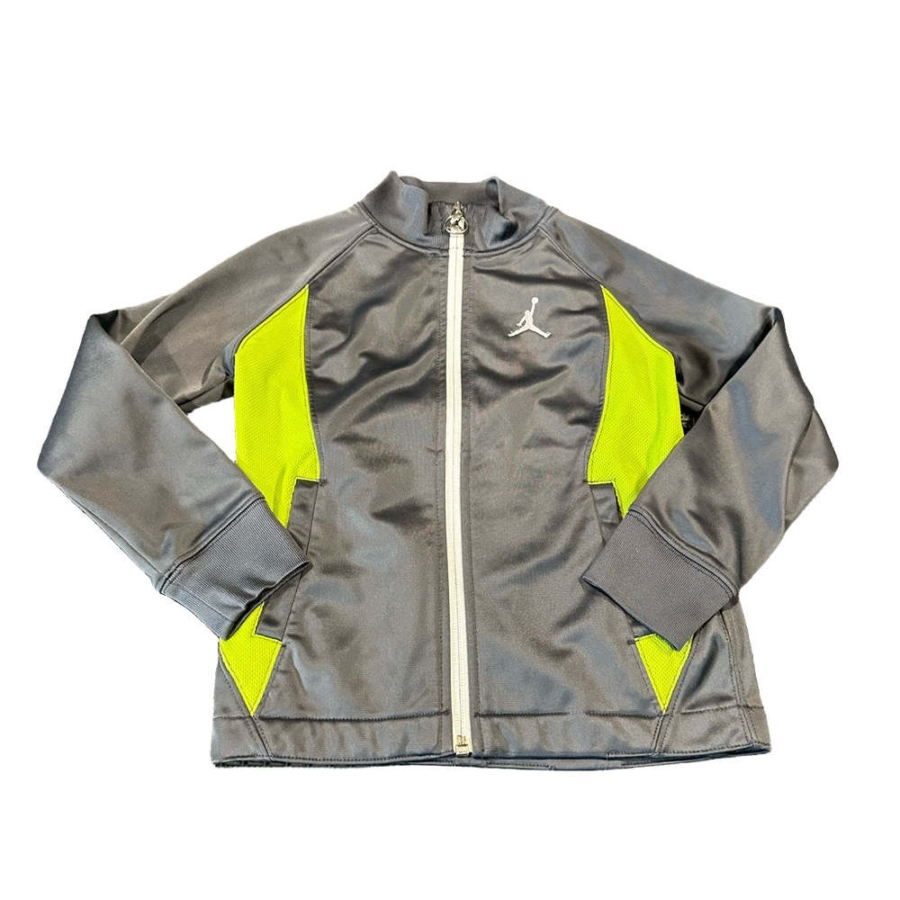 3/20$ Jordan Kids Grey and Neon Green Zip Up size XS (3-4 years)